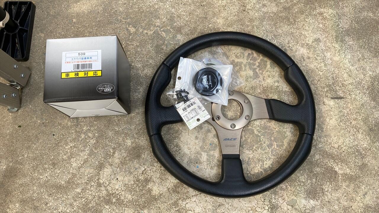 momo レース ステアリング race 350ミリ 35パイ ホーンボタン モモ